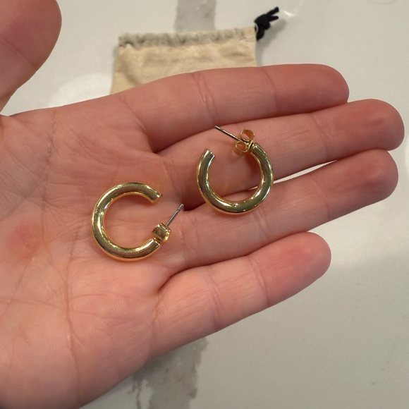Madewell Chunky Gold Hoop Earrings - Picture 3 of 3